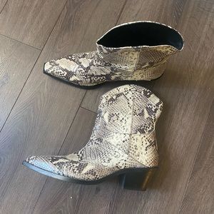 L’Intervalle Cowboy Boots Sz 41